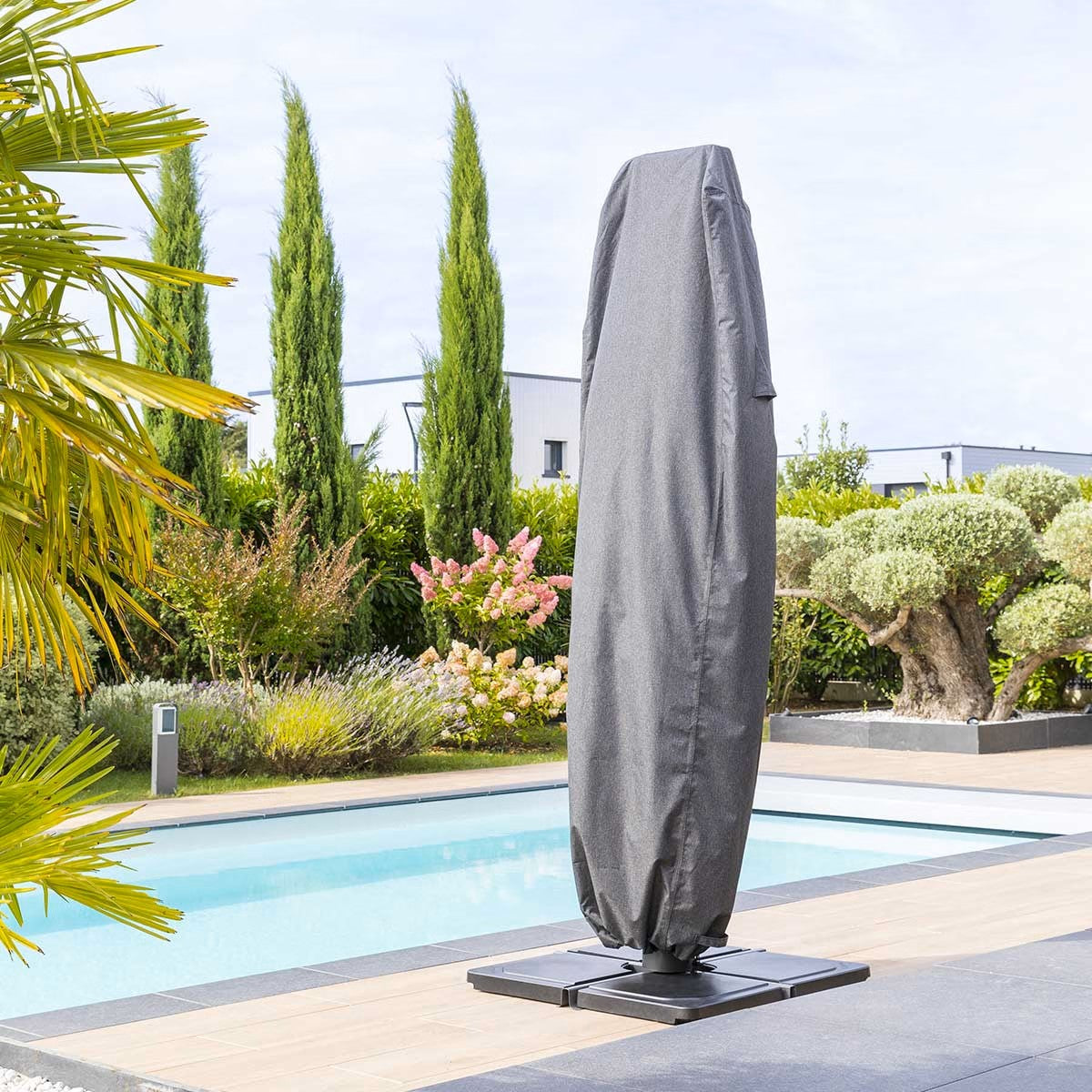Housse de protection HAMBO pour parasol déporté L – Housses de Parasols – HygiRéa