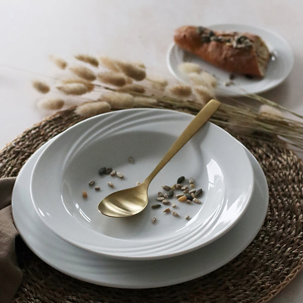 ASSIETTE PLATE AMBASSADOR EN PORCELAINE BLANC – Assiette – HygiRéa