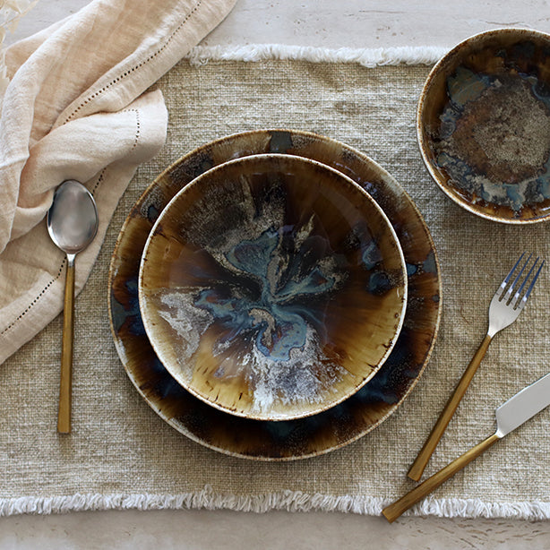 ASSIETTE CALOTTE VOLCANO 21CM EN PORCELAINE MARRON – Assiette – HygiRéa