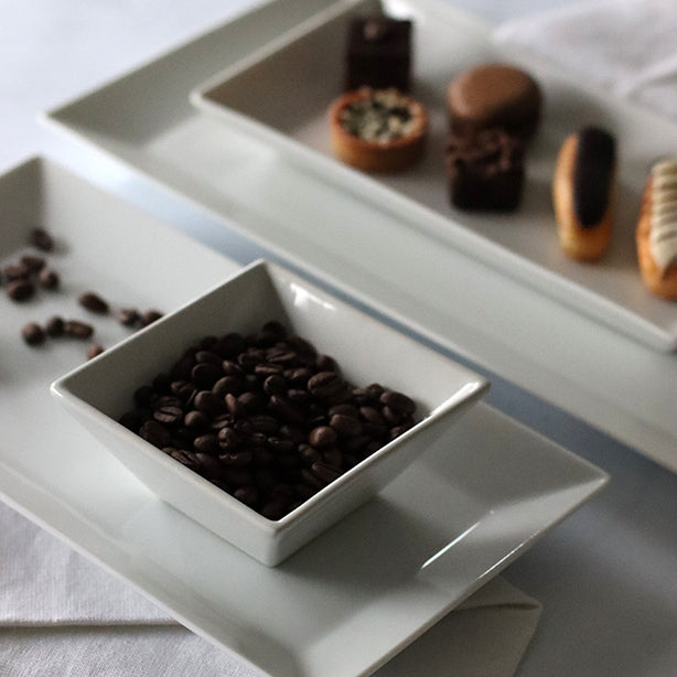 COUPELLE CARRÉE 14CM EN GRÈS BLANC – Complément table – HygiRéa