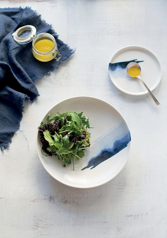 ASSIETTE CREUSE BLUE WAVE HYGGE 28CM EN PORCELAINE – Assiette – HygiRéa