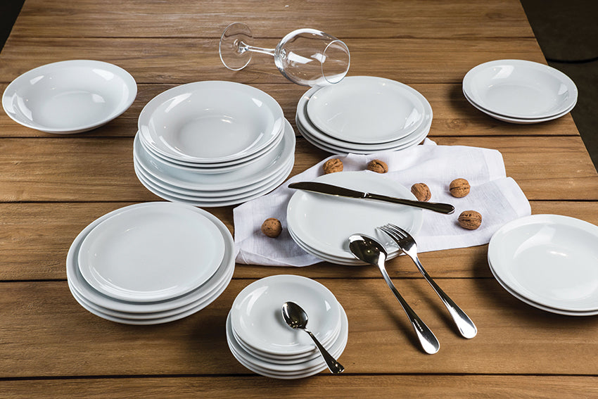 ASSIETTE PLATE EMPILABLE 22CM EN PORCELAINE BLANCHE – Assiette – HygiRéa