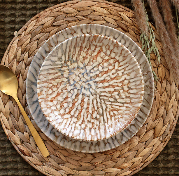 ASSIETTE CREUSE AMBRE 20.5CM EN GRÈS MARRON ET BEIGE – Assiette – HygiRéa