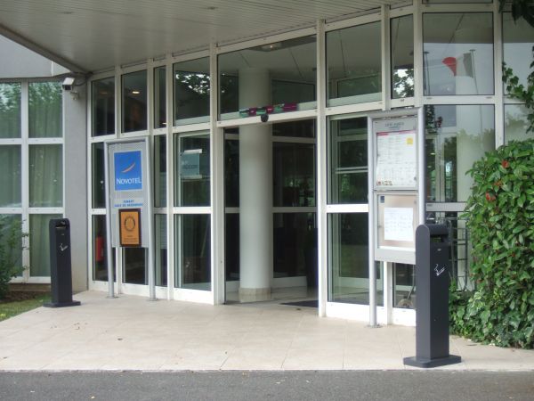 Cendrier "totem" 12,5L – Cendrier Totem – HygiRéa