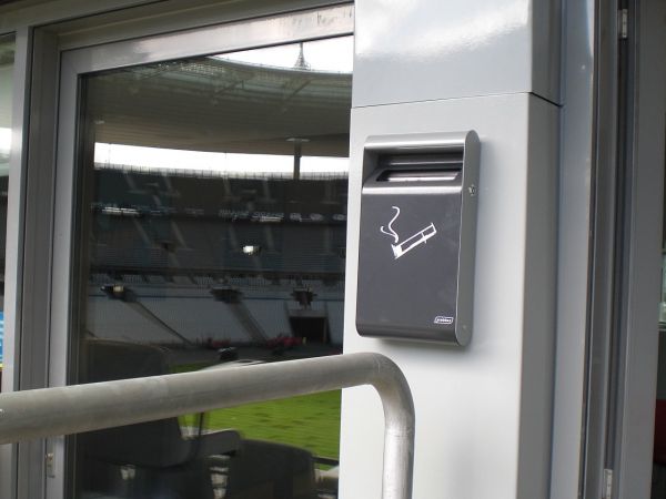 Cendrier mural 3L – Cendrier Mural – HygiRéa