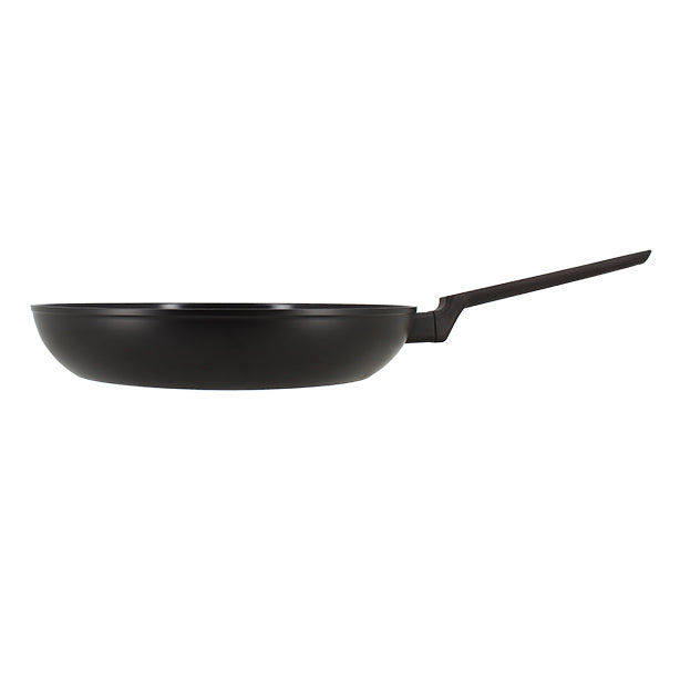 POELE FIRST 30CM EN ALUMINIUM NOIR INDUCTION – Poêle, poêlon et sauteuse – HygiRéa