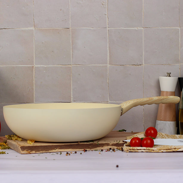 WOK CRÈME 28CM EN ALUMINIUM RECYCLÉ INDUCTION – Poêle, poêlon et sauteuse – HygiRéa