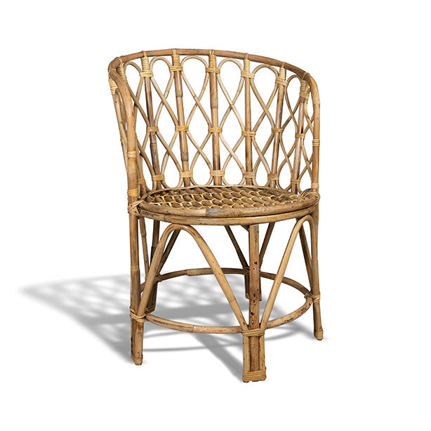 FAUTEUIL EN ROTIN TRESSÉ A LA MAIN 55X46X78CM KATAVI – Les assises – HygiRéa