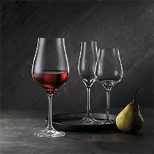 VERRE A PIED VIN NEO 25CL EN CRISTALLIN – Verre à pied – HygiRéa