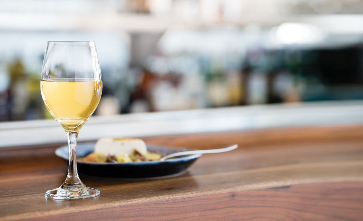 VERRE A PIED PERCEPTION 23.7CL ROYAL LEERDAM – Verre à pied – HygiRéa