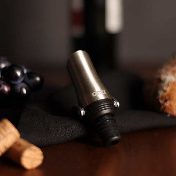 BEC VERSEUR EN ACIER INOXYDABLE – Accessoire du vin – HygiRéa