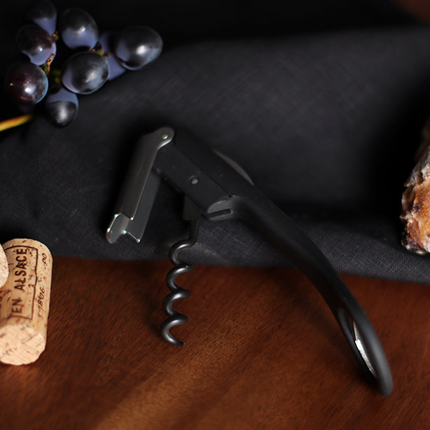 LIMONADIER MULTIFONCTION EN MÉTAL NOIR – Accessoire du vin – HygiRéa