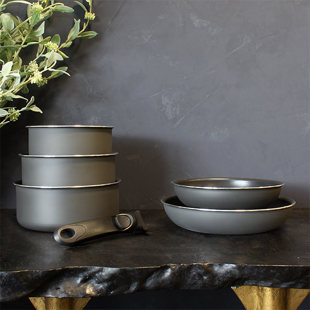 CASSEROLE AMOVIBLE IRIS EN ALUMINIUM ET INDUCTION 18 CM – Casserole – HygiRéa