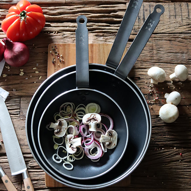 POÊLE PRO EN ALUMINIUM ET INDUCTION 26 CM – Poêle, poêlon et sauteuse – HygiRéa