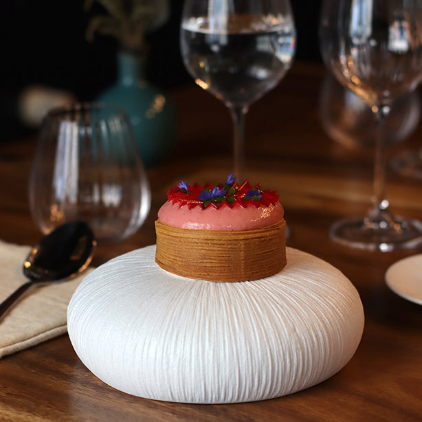 BOL URUS 18CM EN PORCELAINE BEIGE ET BLANC – Petit déjeuner – HygiRéa