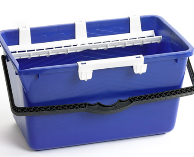 Seau Rectangulaire avec Egouttoirs et Crochets 18L – Seaux Vitrerie – HygiRéa