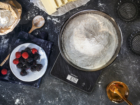 BALANCE ELECTRONIQUE COMPACT NOIRE 5 KG 1 G – Pesage cuisine – HygiRéa