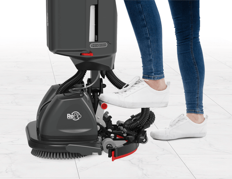 244 NX AUTOLAVEUSE BLACK REFLO AVEC BATTERIE LITHIUM chargeur – Autolaveuses – HygiRéa