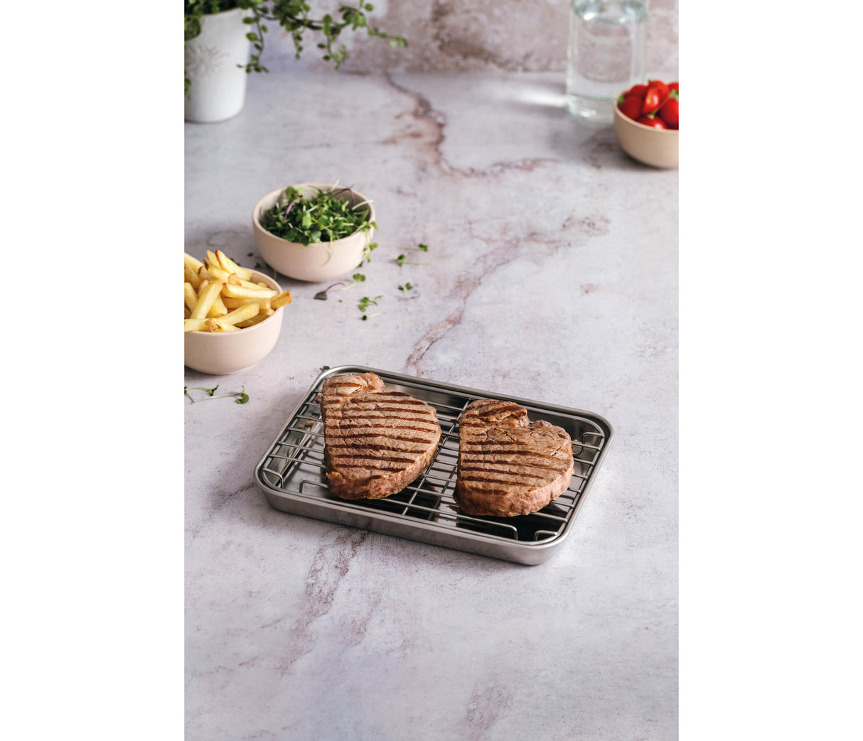PLAT À FOUR AVEC GRILLE 26.5X20.5CM