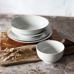 ASSIETTE CREUSE 21.5 CM PORCELAINE WHITE – Assiette – HygiRéa