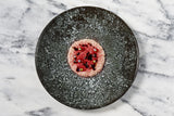 ASSIETTE PLATE GOURMET COSMOS BLACK 27CM EN PORCELAINE – Assiette – HygiRéa