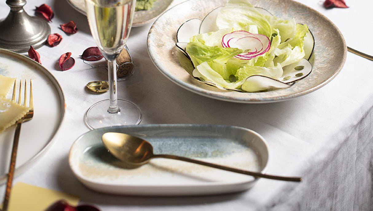 ASSIETTE OVALE FIUM
HYGGE 21CM EN PORCELAINE