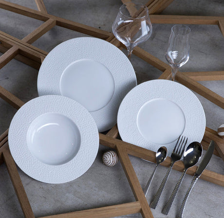 ASSIETTE PLATE MARTELÉ 27CM EN PORCELAINE BLANCHE – Assiette – HygiRéa