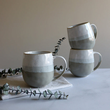 MUG RIGA VERT AMANDE 44CL EN GRÈS – Petit déjeuner – HygiRéa