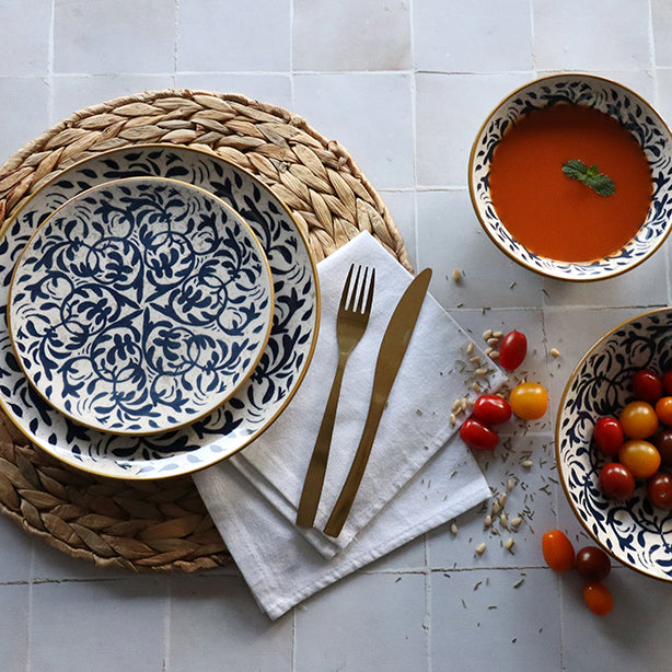 ASSIETTE PLATE HÉRACLÉE 27CM EN GRÈS DÉCOR BLEU – Assiette – HygiRéa