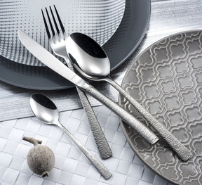 COUTEAUX DE TABLE MONOBLOC HAVANE JUNGLE 24CM – Couvert – HygiRéa