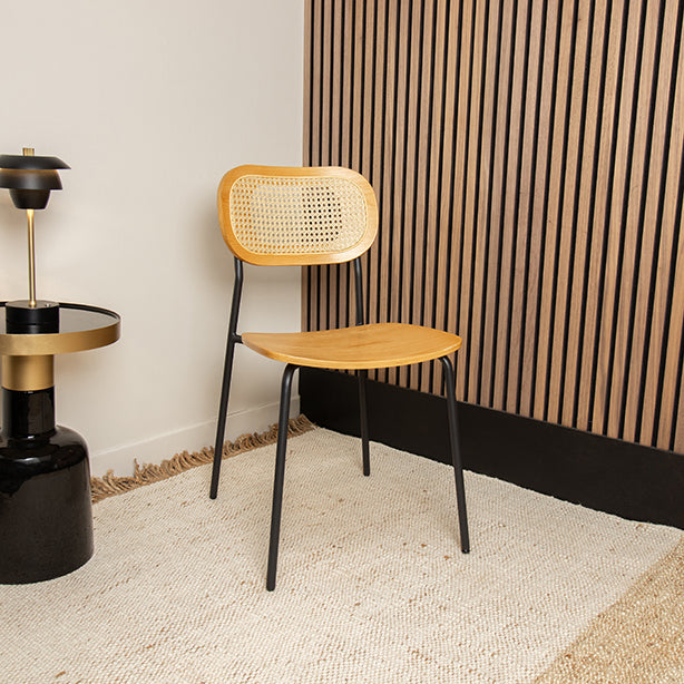 CHAISE EN ROTIN BOIS NATUREL ET MÉTAL NOSARA – Les assises – HygiRéa