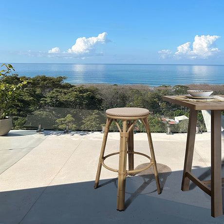 TABOURET BAR TEXTILENE STRUCTURE ALUMINIUM ASPECT BAMBOU AMALFI – Les assises – HygiRéa
