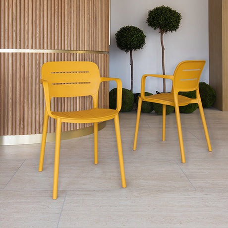 CHAISE EN POLYPROPYLÈNE JAUNE SUNSET – Les chaises – HygiRéa