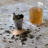 INFUSEUR À THÉ SVEN EN ACIER INOXYDABLE AVEC COUVERCLE BOIS – Café et thé – HygiRéa
