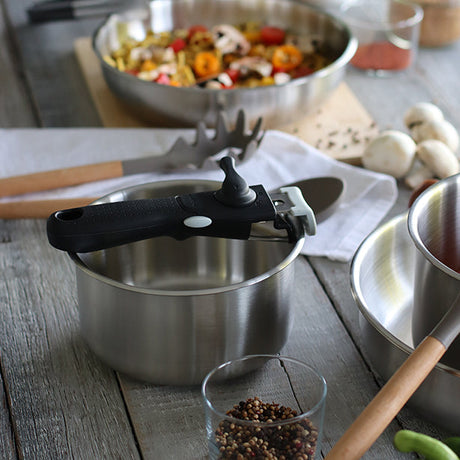 CASSEROLE AMOVIBLE IRIS 20CM EN INOX ET INDUCTION – Casserole – HygiRéa