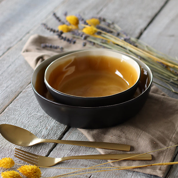 ASSIETTE COUPE BALATA
16CM EN GRÈS JAUNE